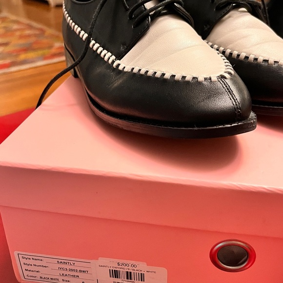 Intentionally Blank Saintly Black & White Oxfords - Picture 6 of 6